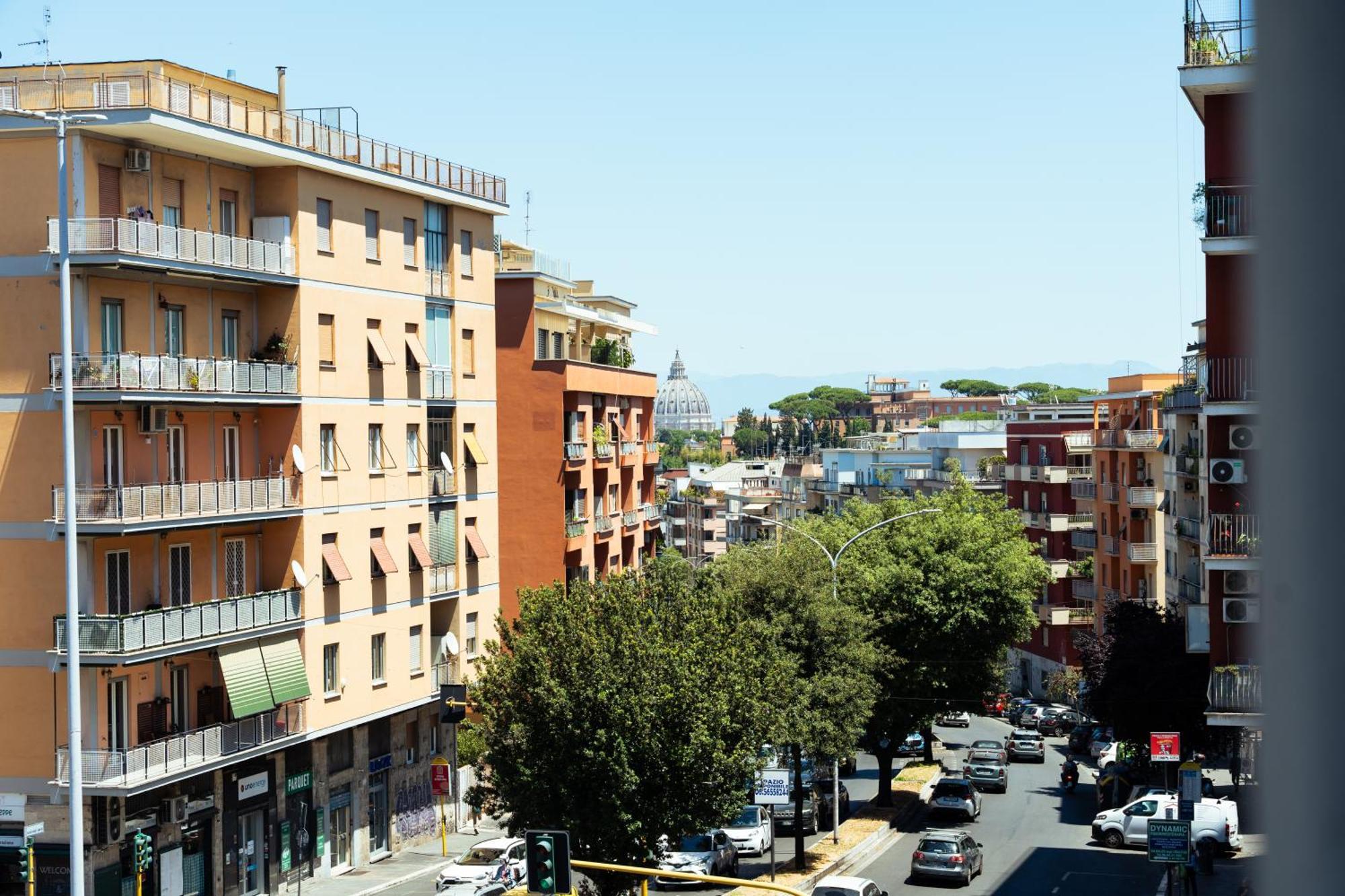 Near Vatican, Irnerio 47 Guest House Rome Bagian luar foto