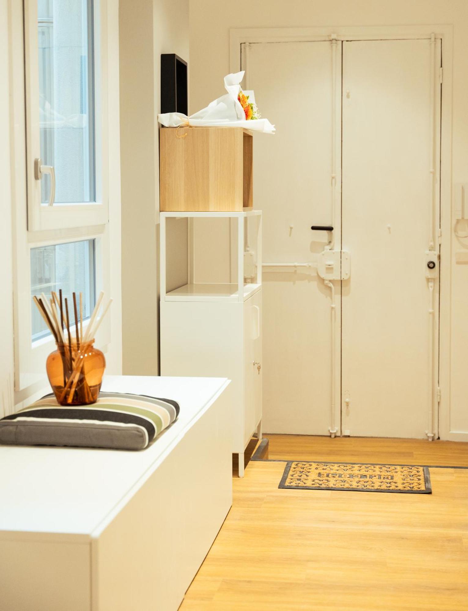 Near Vatican, Irnerio 47 Guest House Rome Bagian luar foto