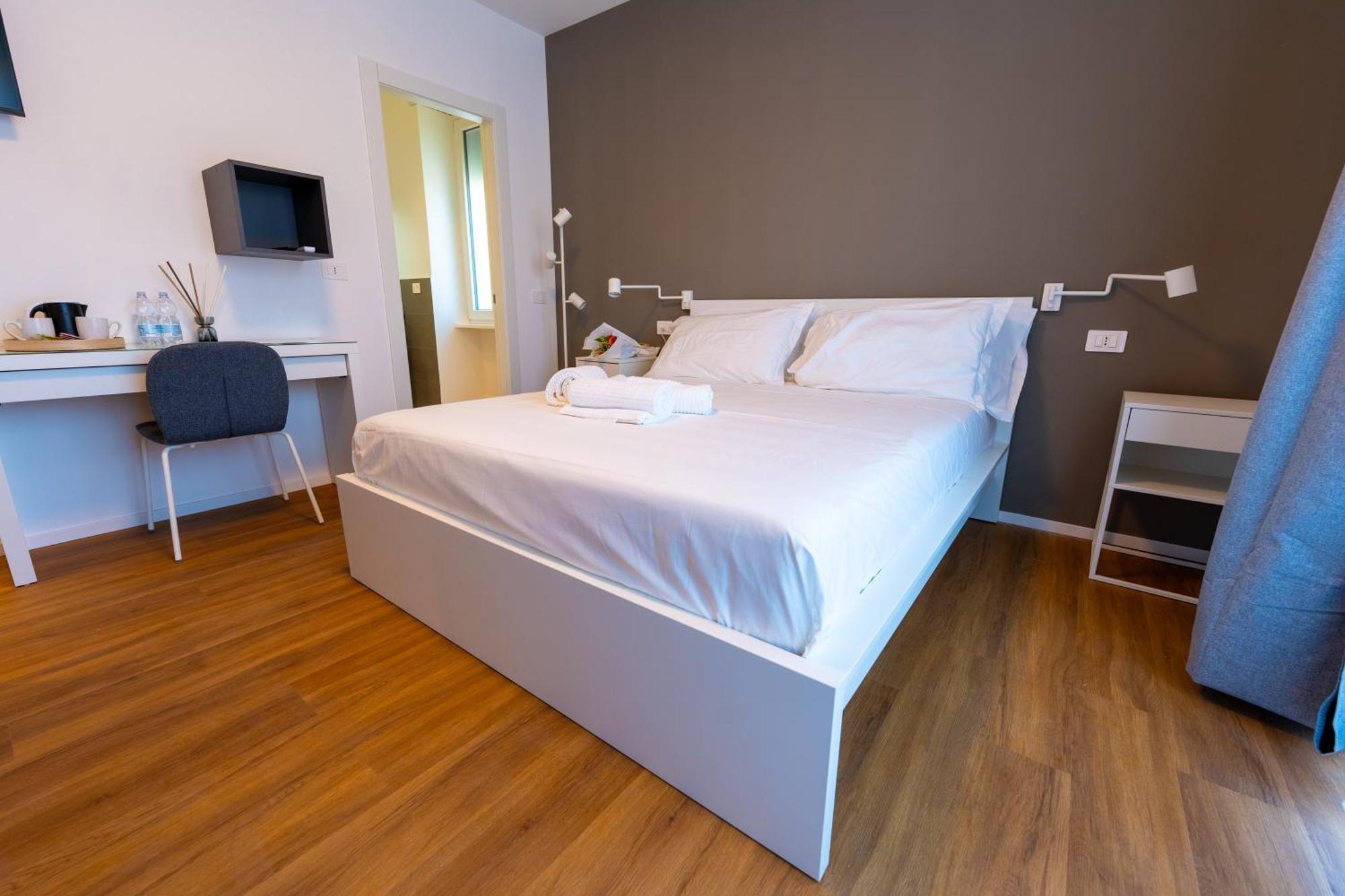 Near Vatican, Irnerio 47 Guest House Rome Bagian luar foto