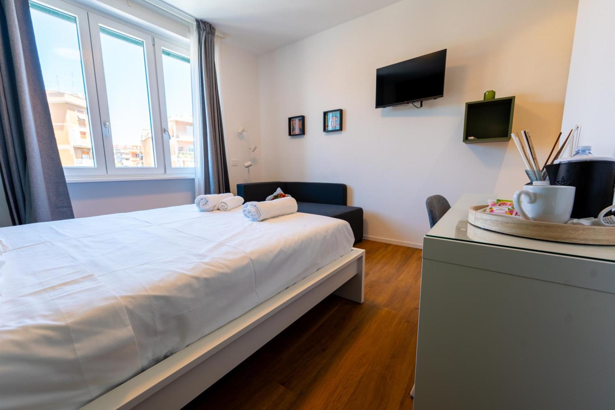Near Vatican, Irnerio 47 Guest House Rome Ruang foto